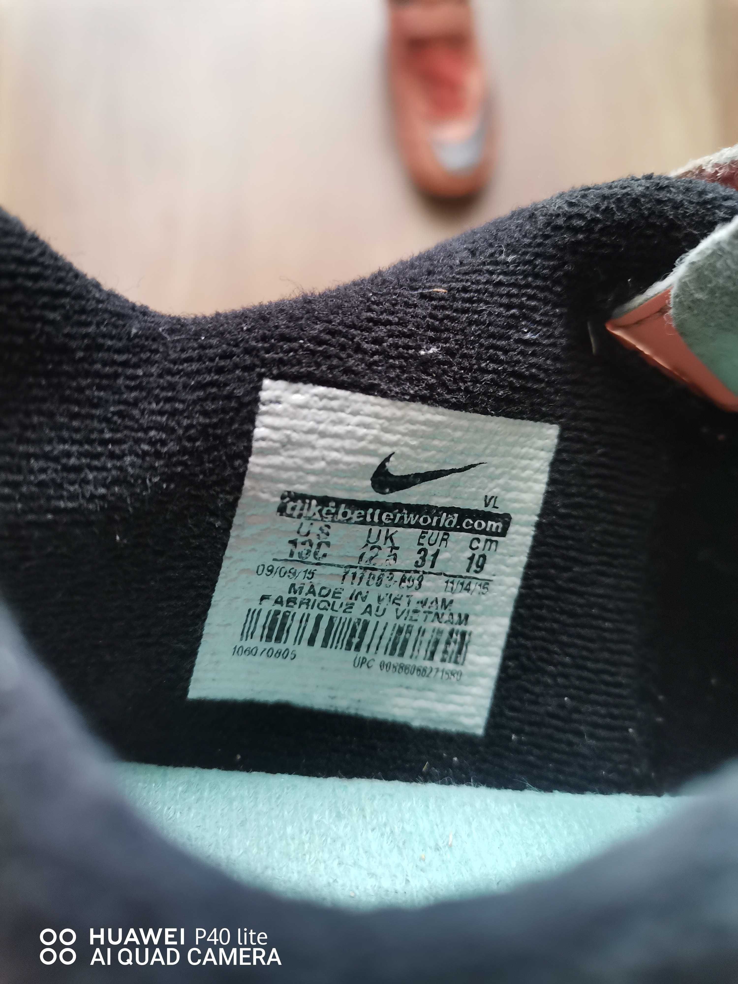 Детски бутонки 31 номер NIKE