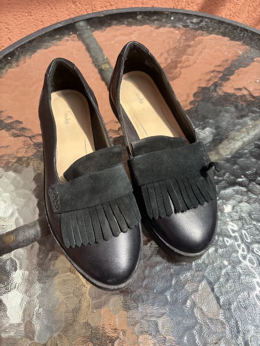 Pantofi din piele naturala
