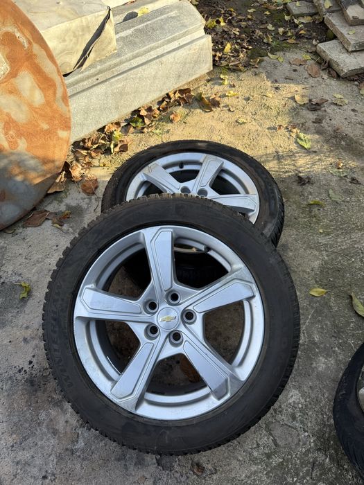 Зимни гуми с джанти Chevrolet