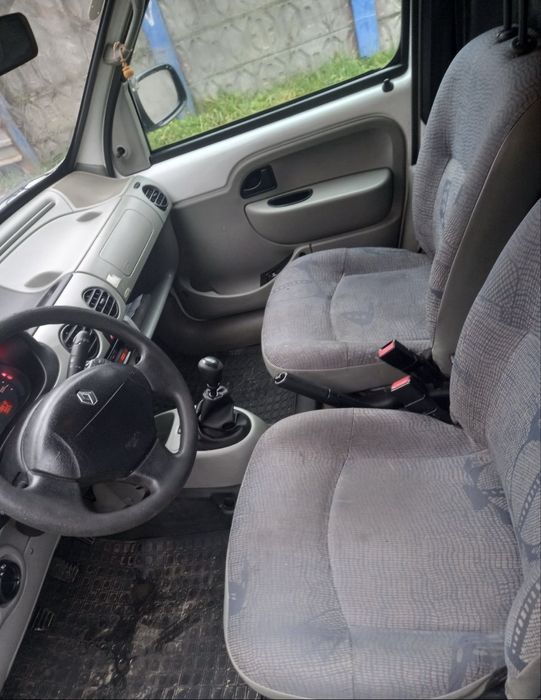 Vand Renault Kangoo 1.5 Dci 84 Cp Inmatriculata Anul Acesta