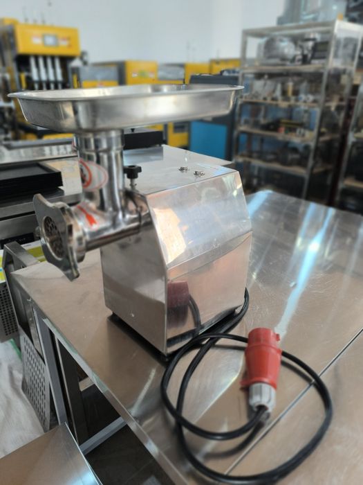 Гушт киймалагич Мясорубка электрическая Sicotcna 380 вольт