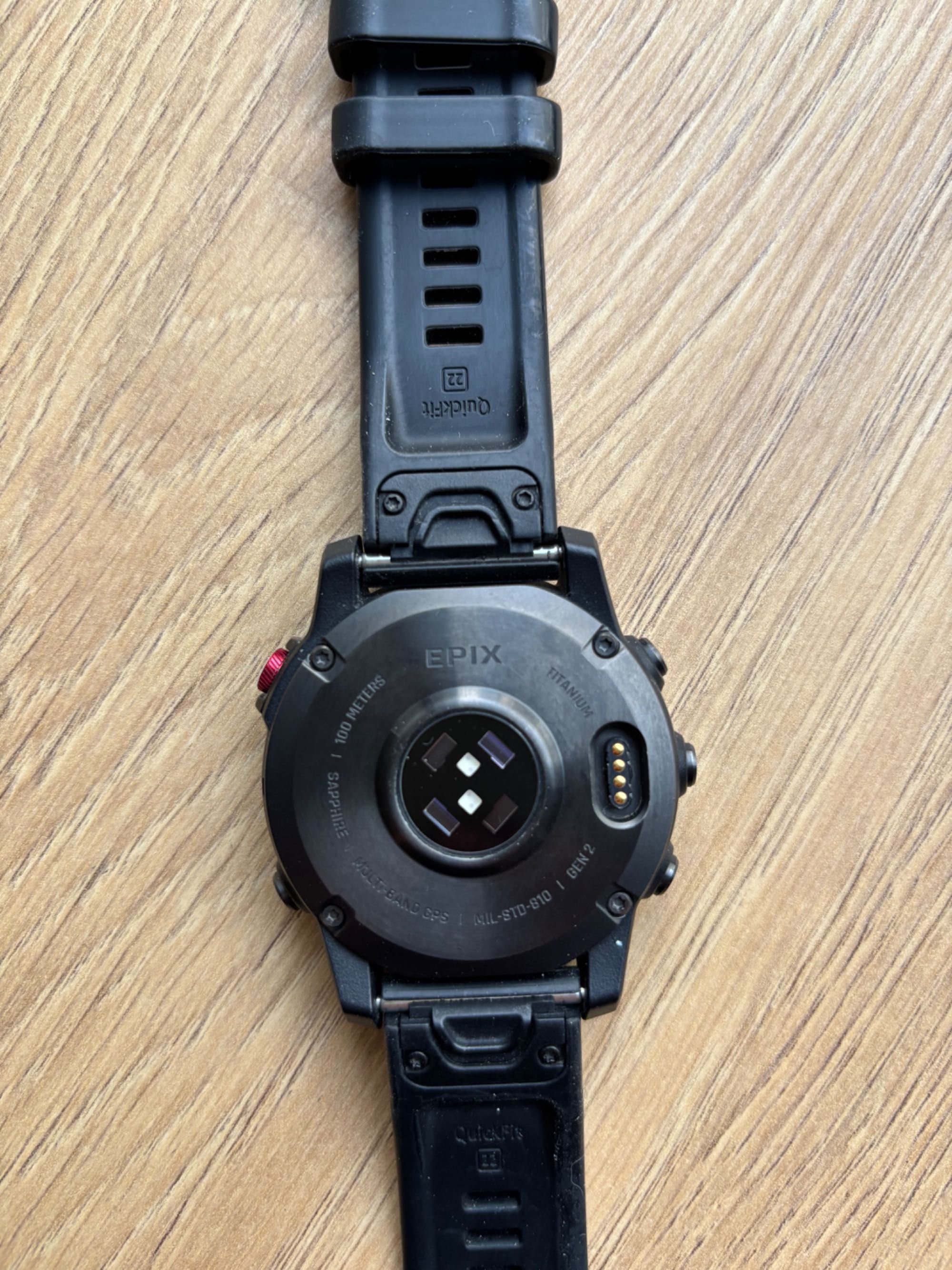 Смарт часовник Garmin Epix 2 Titan в добро състояние