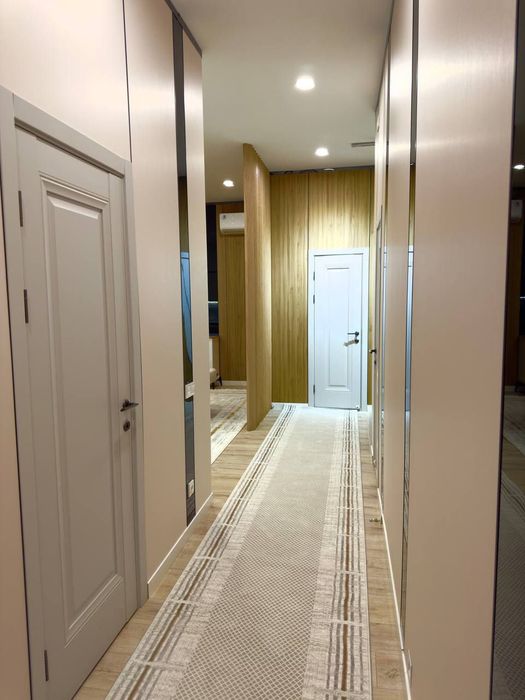 Продаётся 3 комнатная квартира в ЖК White House, Шота Руставели