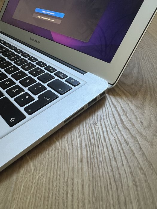 MacBook Air 2017 13”