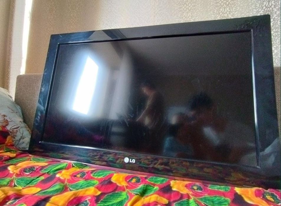 Телевизор LG 32 дюйма