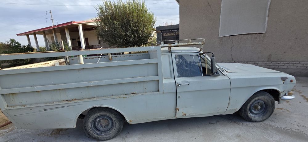 Gaz 24 pic ap holati yaxshi