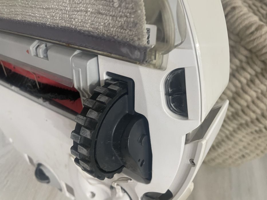Roborock S6 aspirator inteligent