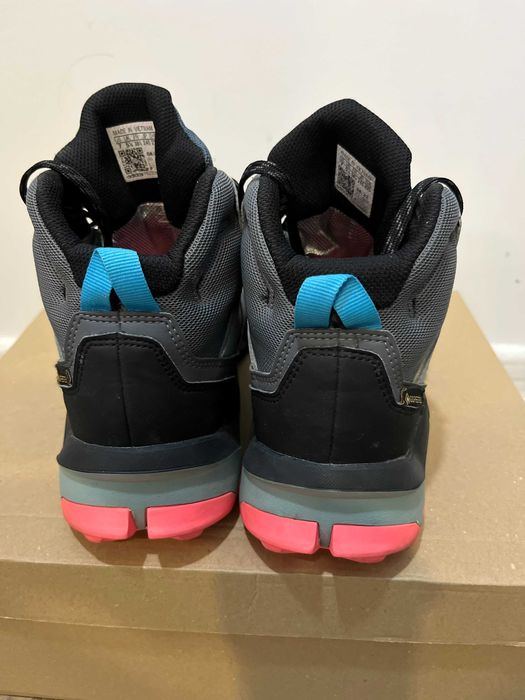 Дамски обувки  Adidas Terrex AX4 Mid GTX W  – номер 38⅔ – като нови