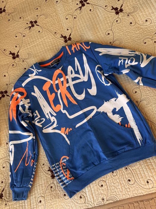 Продам кофту на мальчика