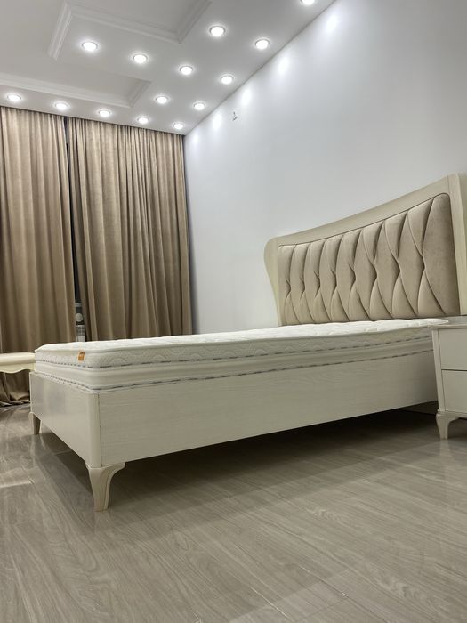 Кровать из спальнего гарнитура Шатура