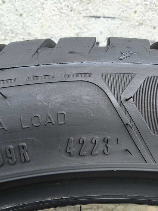 Vând două anvelope all season good year 225 45 17 dot 4223