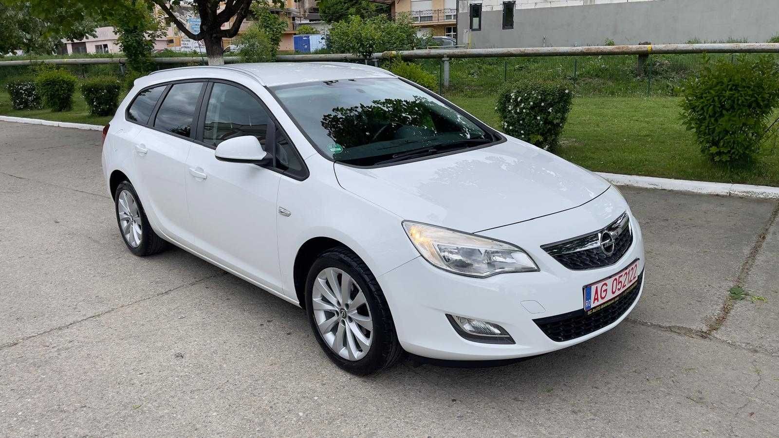 OPEL ASTRA J - Posibilitate Rate