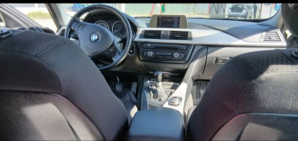 Vând Bmw f31 2013