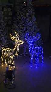 Коледен светещ 3D елен студено бяла светлина с флаш ефект 1м х 80см