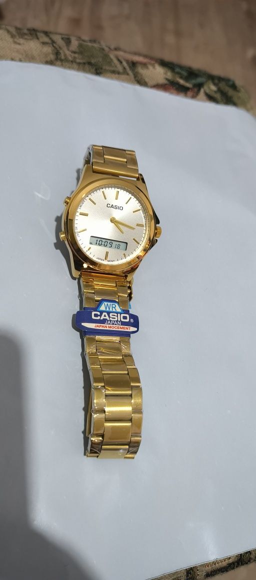 Продам наручные часы, Casio, позолоченные