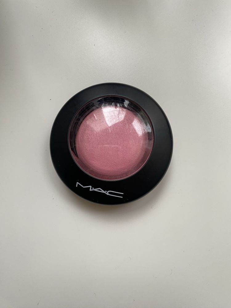 Декоративна козметика Chatlotte Tilbury, Mac, Bobbi Brown, Nars, KVD