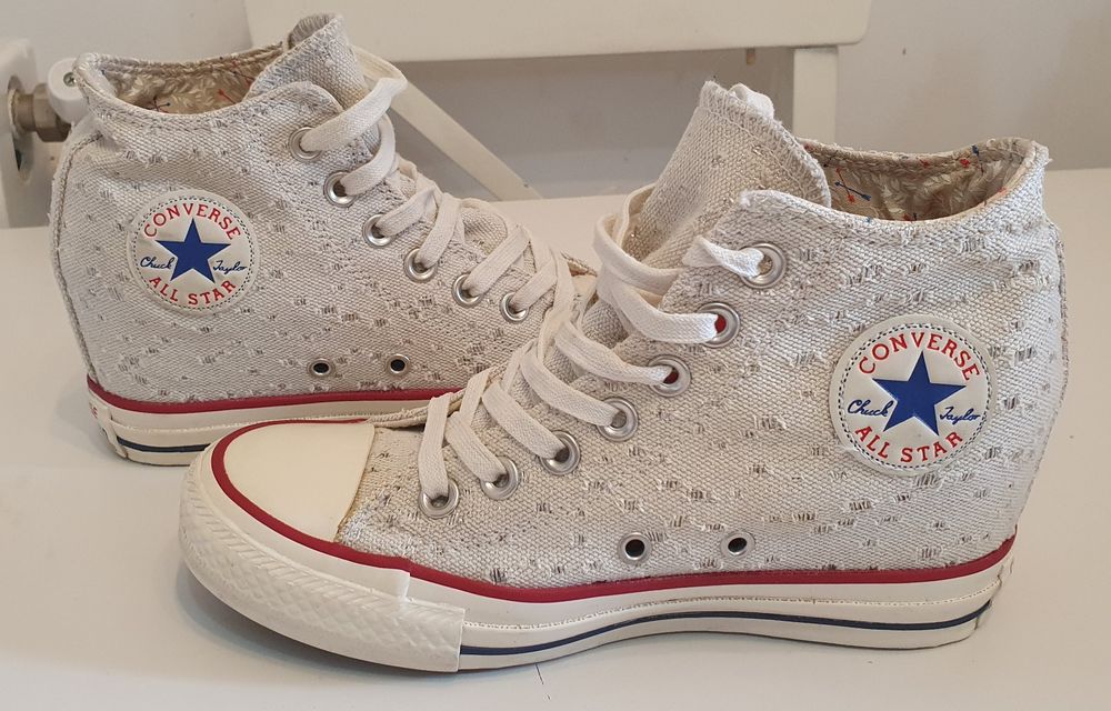 Converse cu platforma mas 37