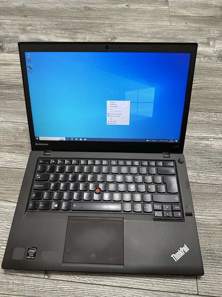 Laptop Business Lenovo ThinkPad i7- 256 ssd Windows 10!
