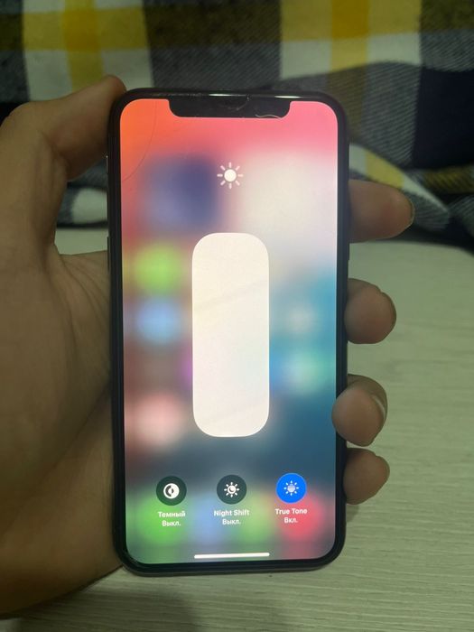 iPhone XS 64GB в отличном состоянии