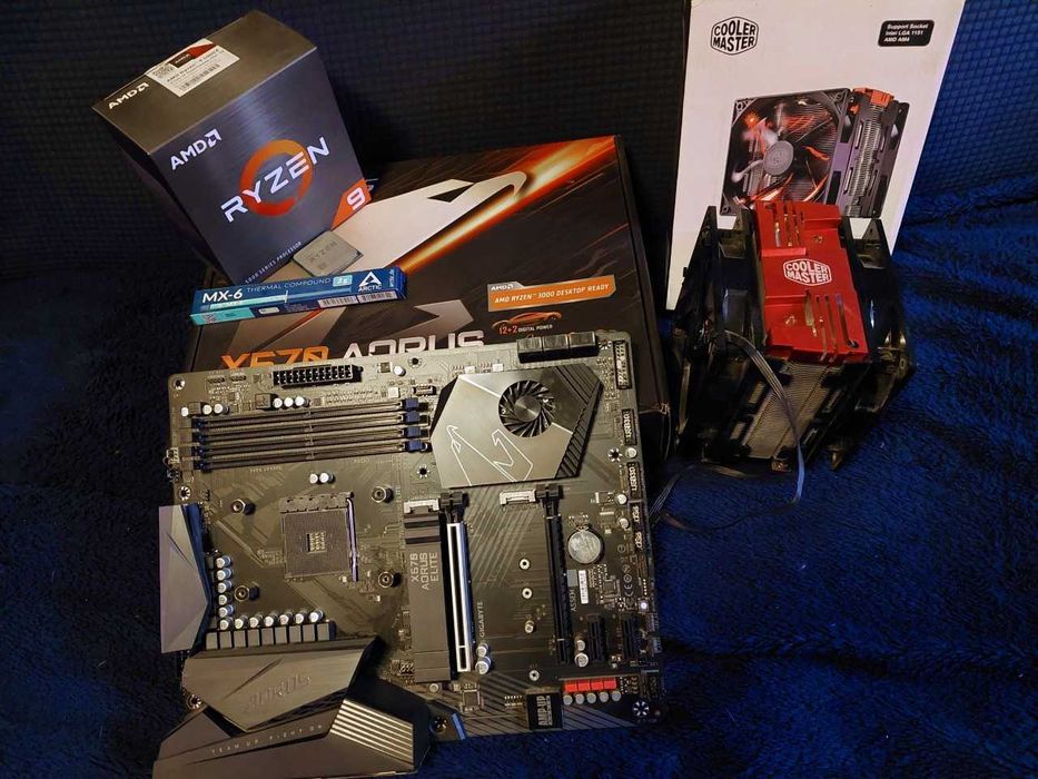 Kit AMD AM4 (MB + CPU + Cooler) - CPU in garantie!