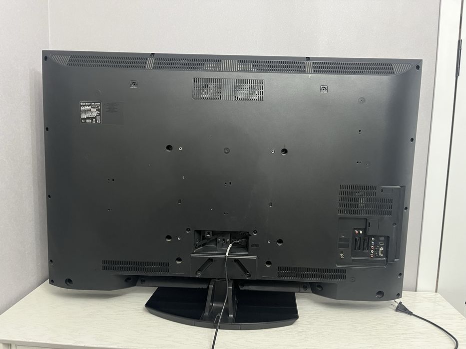 Телевизор SONY/сони