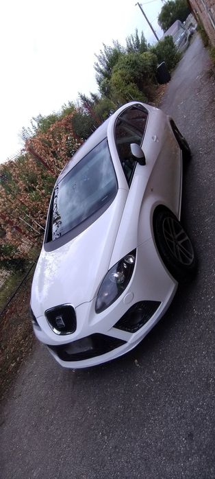 Vând Seat Leon FR sau Schimb