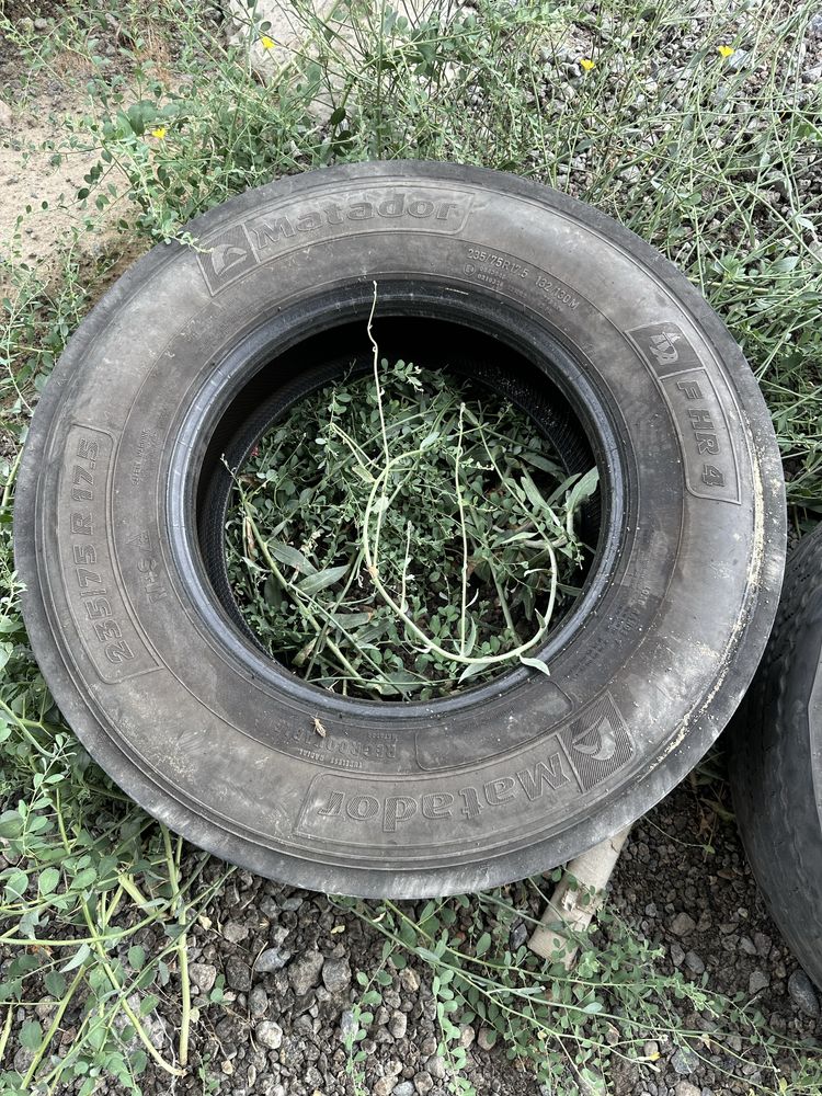 Шины на грузовой 235/75 R17.5
