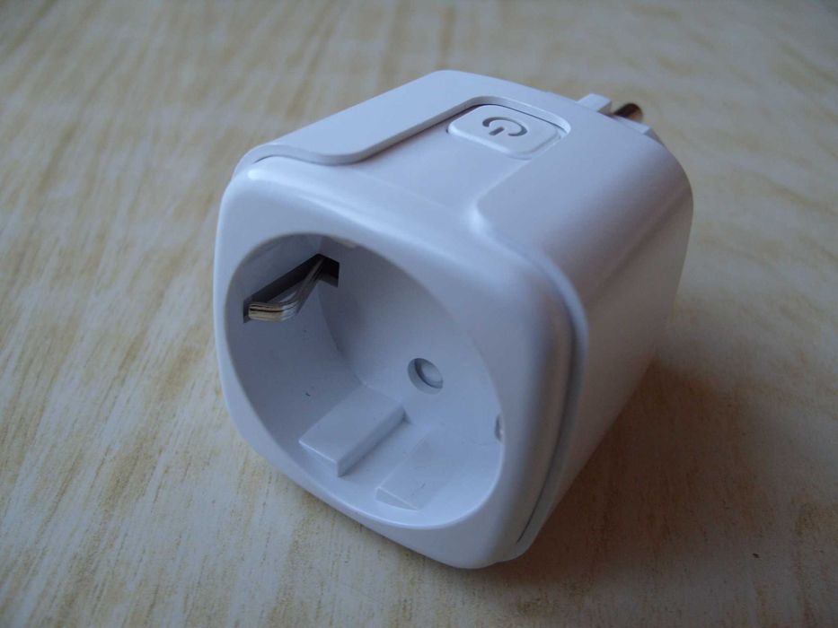 Wi-Fi Smart контакт Tuya, 16A. Контрол от всяка точка на света