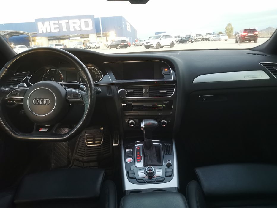 AUDI A4 2.0TFSI quattro 2015