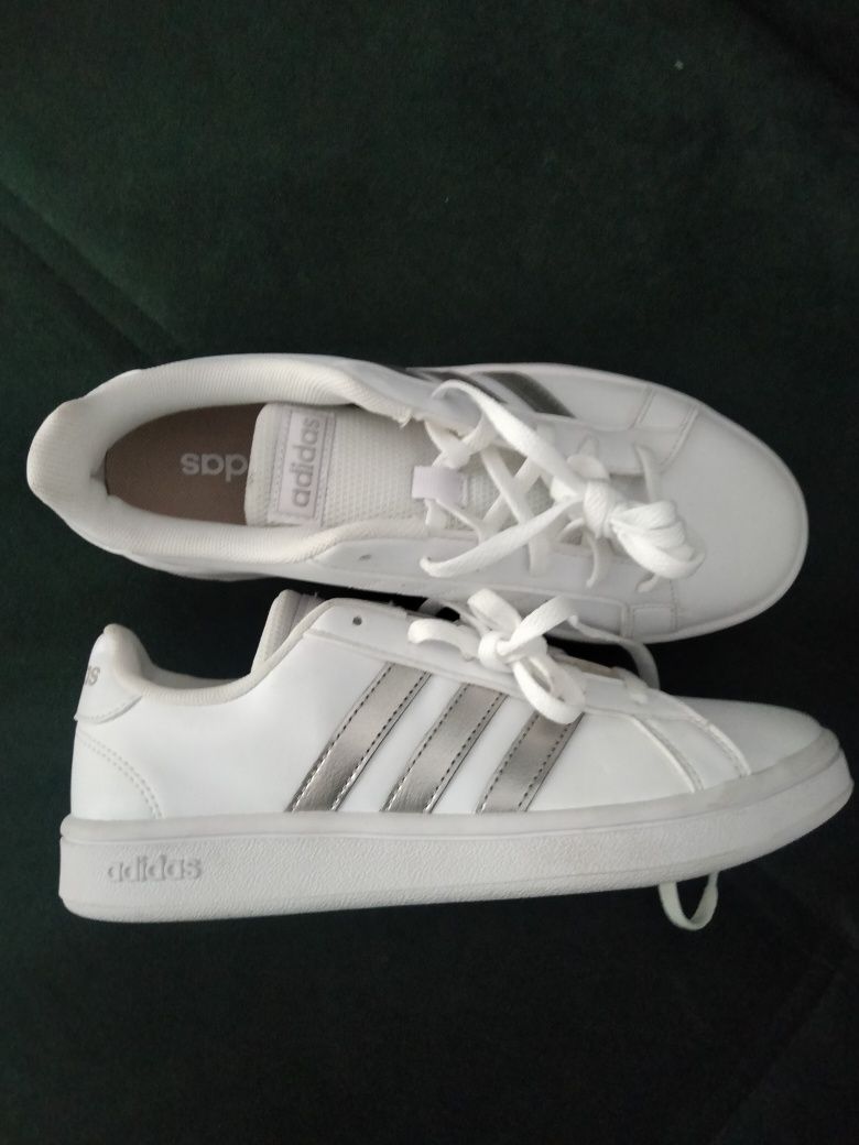 Adidas pantofi sport originali