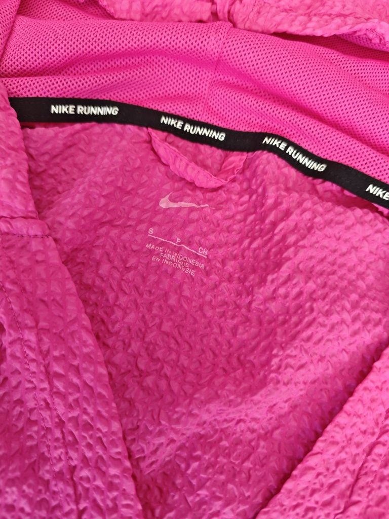 Нова вертовка Nike