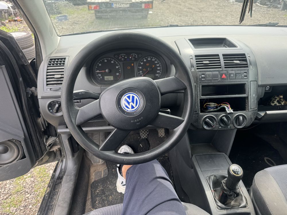 Vw поло 1.4 бензин 2002 г само на части