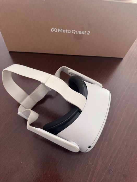 Предлагам виртуални очила Meta quest 2