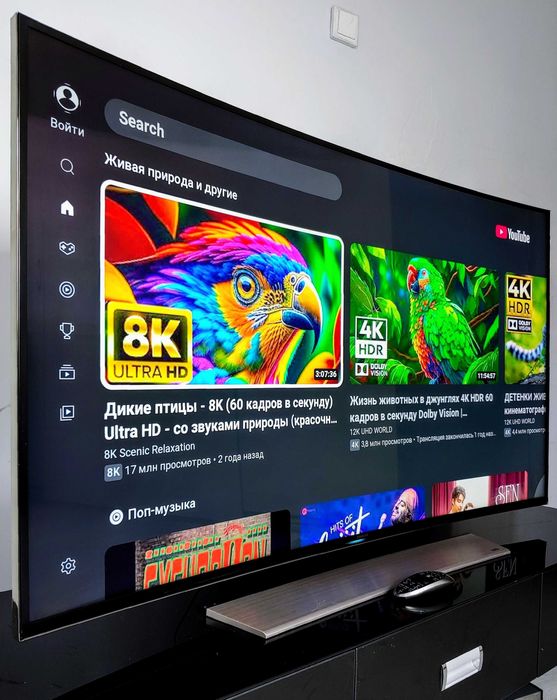 Продам Большой 4K Ultra HD Smart телевизор Samsung с диагональю 140 см