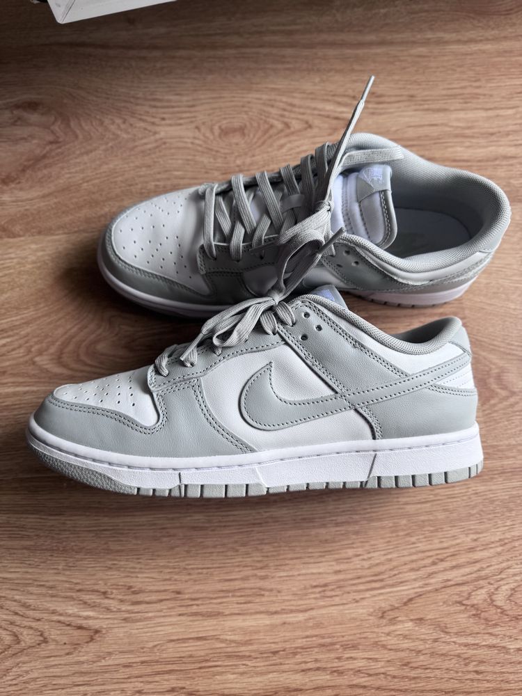 Nike Dunk Low Retro - сив/бял - 42,5