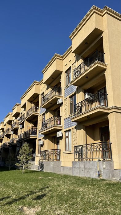 Уютная и просторная 2-комнатная квартира в элитном ЖК “Керуен-Сарай”