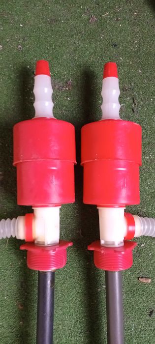 2 броя ръчни помпи за течности нафта или масло