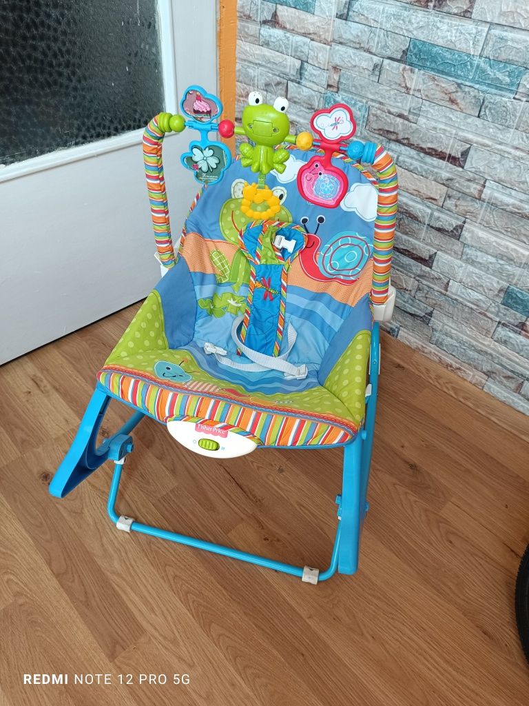 Бебешка люлка шезлонг fisher price
