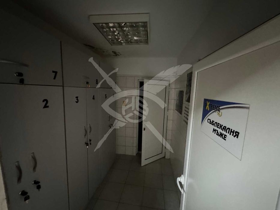 Продава се Магазин в София, Хладилника - 230 кв.м за 414 €/кв.м - Снимка #3