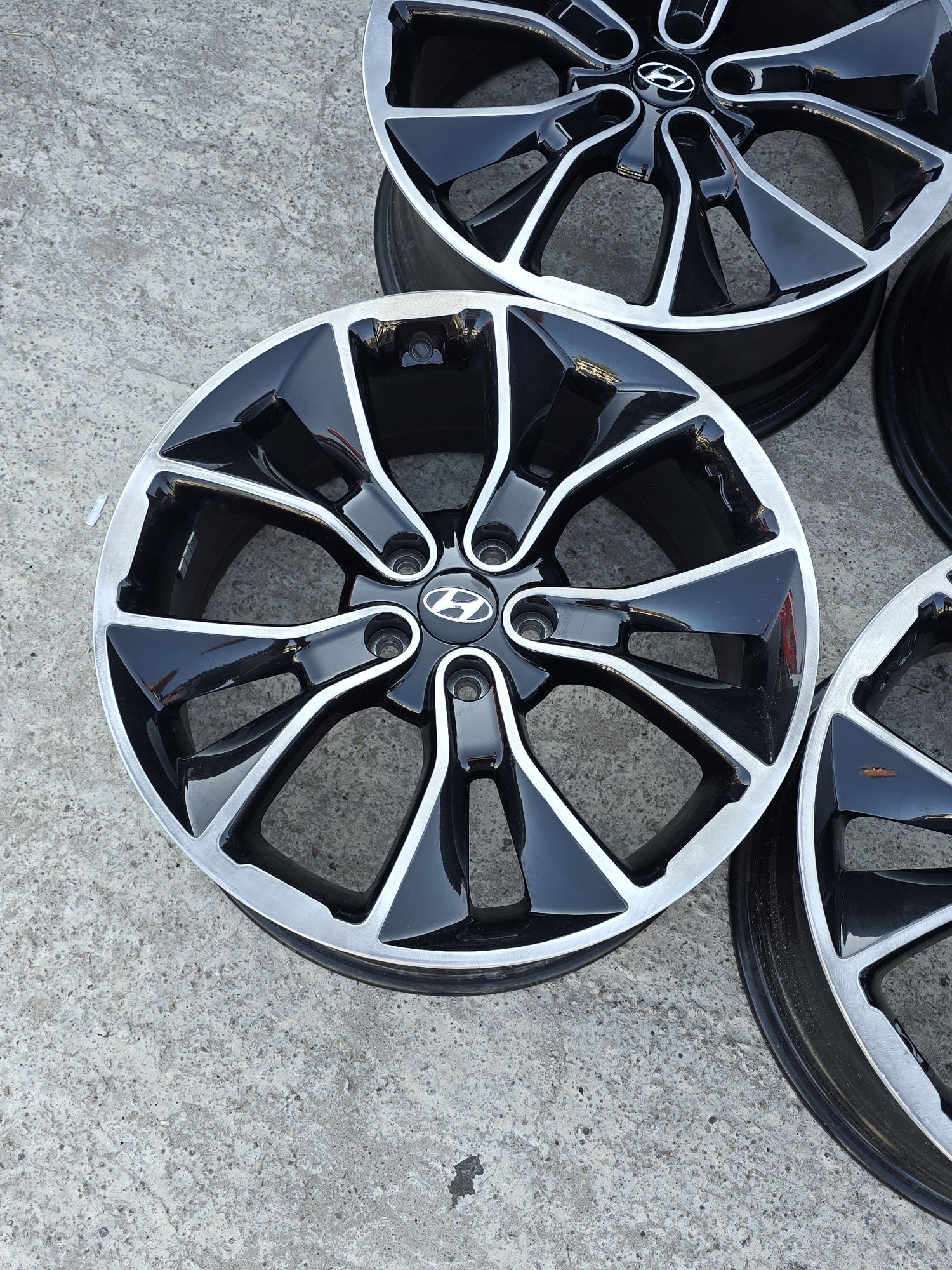 Джанти 19 / 5х114,3 - Hyundai 5x114,3