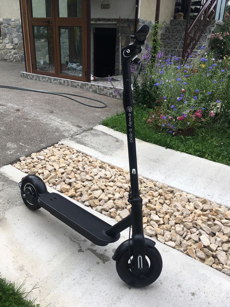 Trotineta electrică e-way 600 w