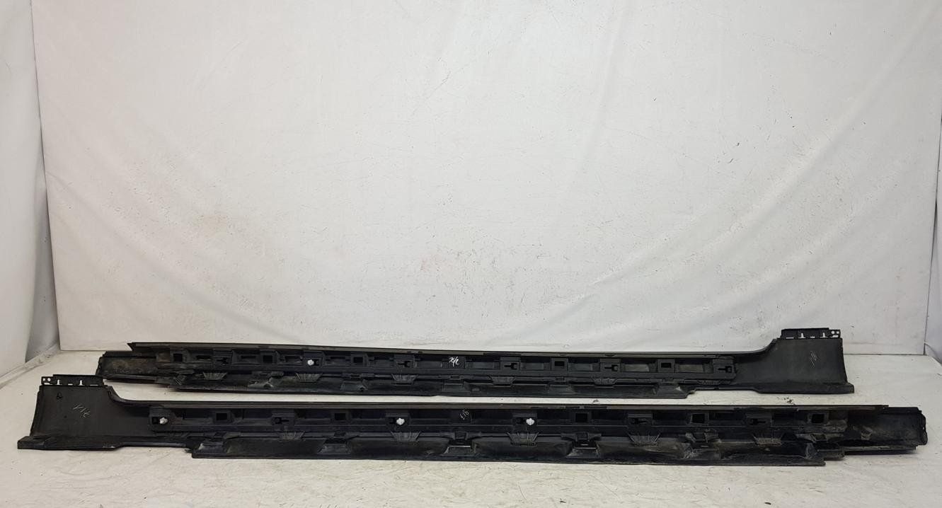 Set prag stanga dreapta VW Passat B8 dupa 2015