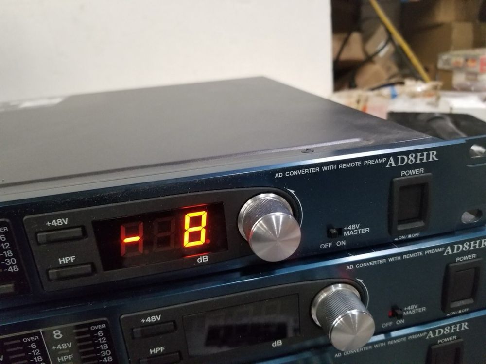 YAMAHA AD8HR convertor analog/digital preamplificator microfon