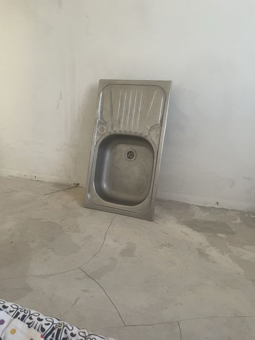Продам мойку кухонную