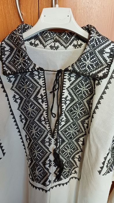 Vand ie pentru baieti/ barbati