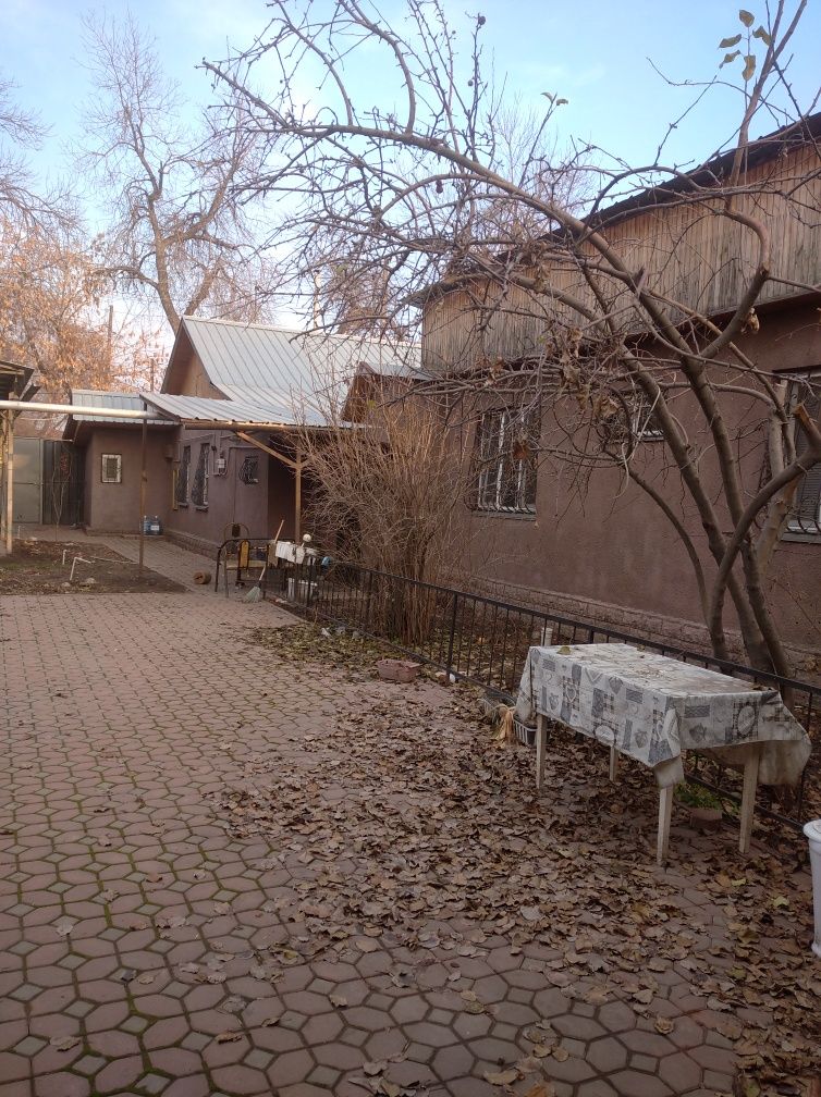 Продам дом в городе