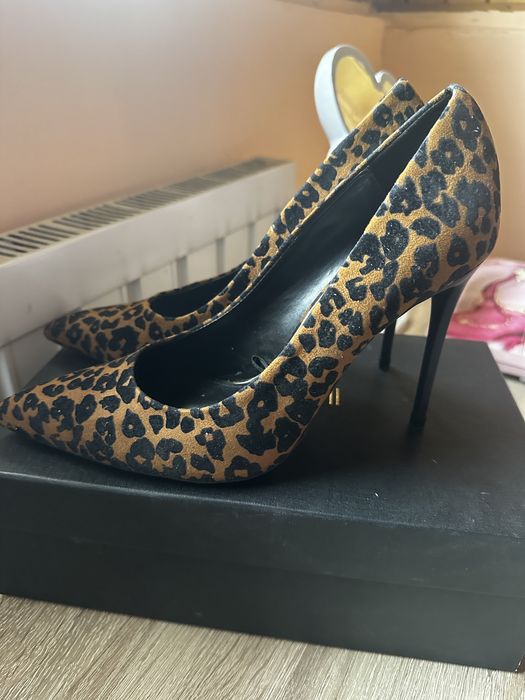 Stiletto animal print ZARA