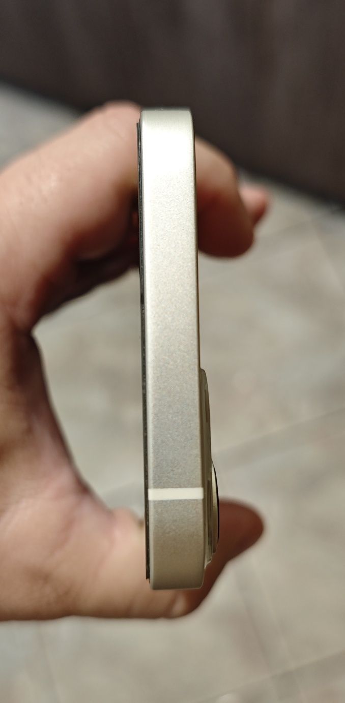 Iphone 13 128GB WHITE