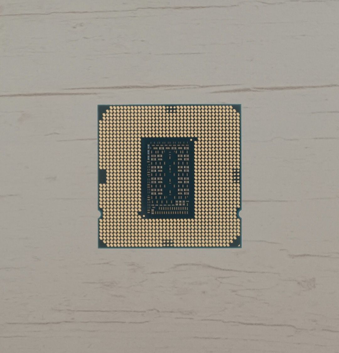Процессор Intel Core i7 11700F