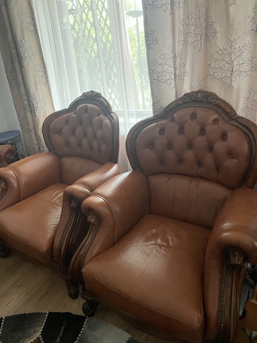 Vand canapea cu 2 fotolii din piele si lemn masiv